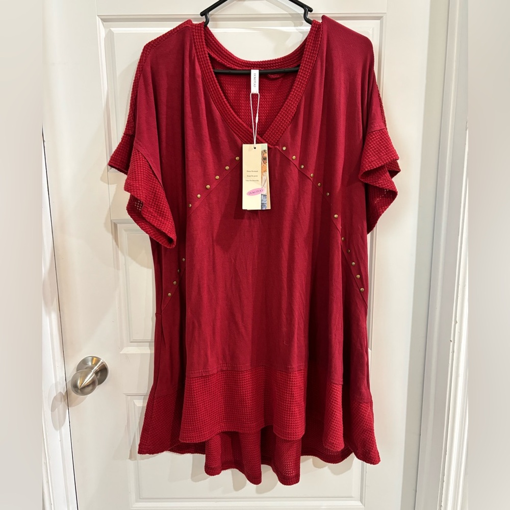 Size XL NWT burgundy wine color tunic style top by Dokotoo